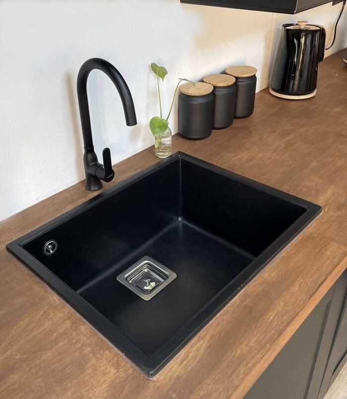 black kitchen sink