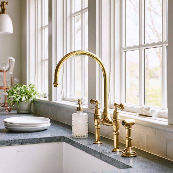 brass kitchen faucet